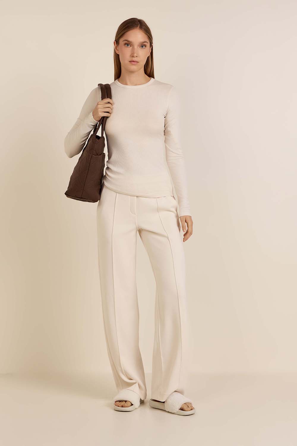 Softstreme Pintuck Mid-Rise Pant Regular